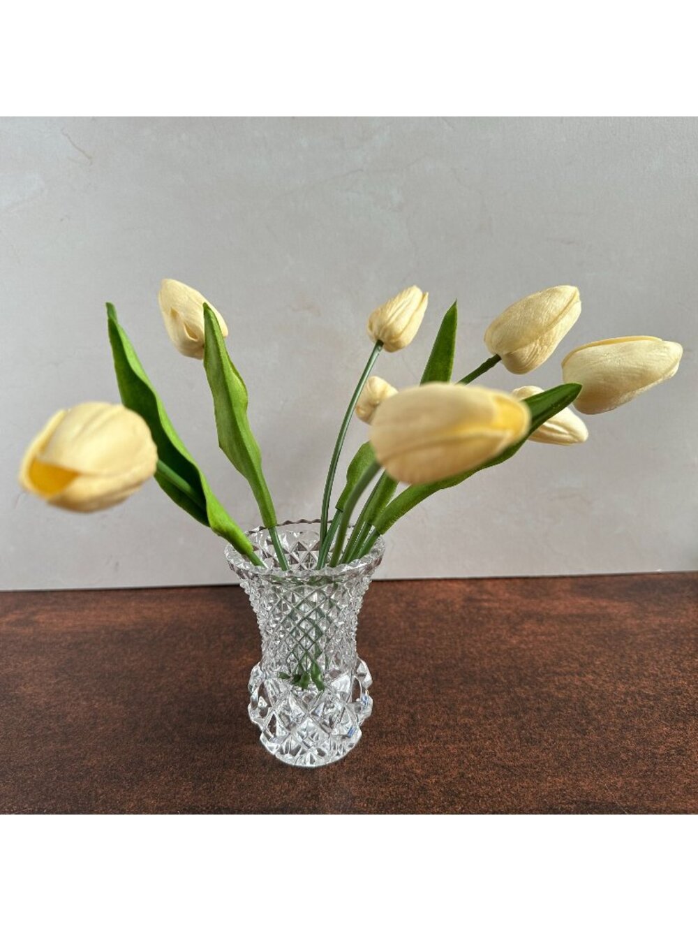 Bud Vase, 4 Inch Diamond Point Pattern with Scalloped Rim and Starburst Base